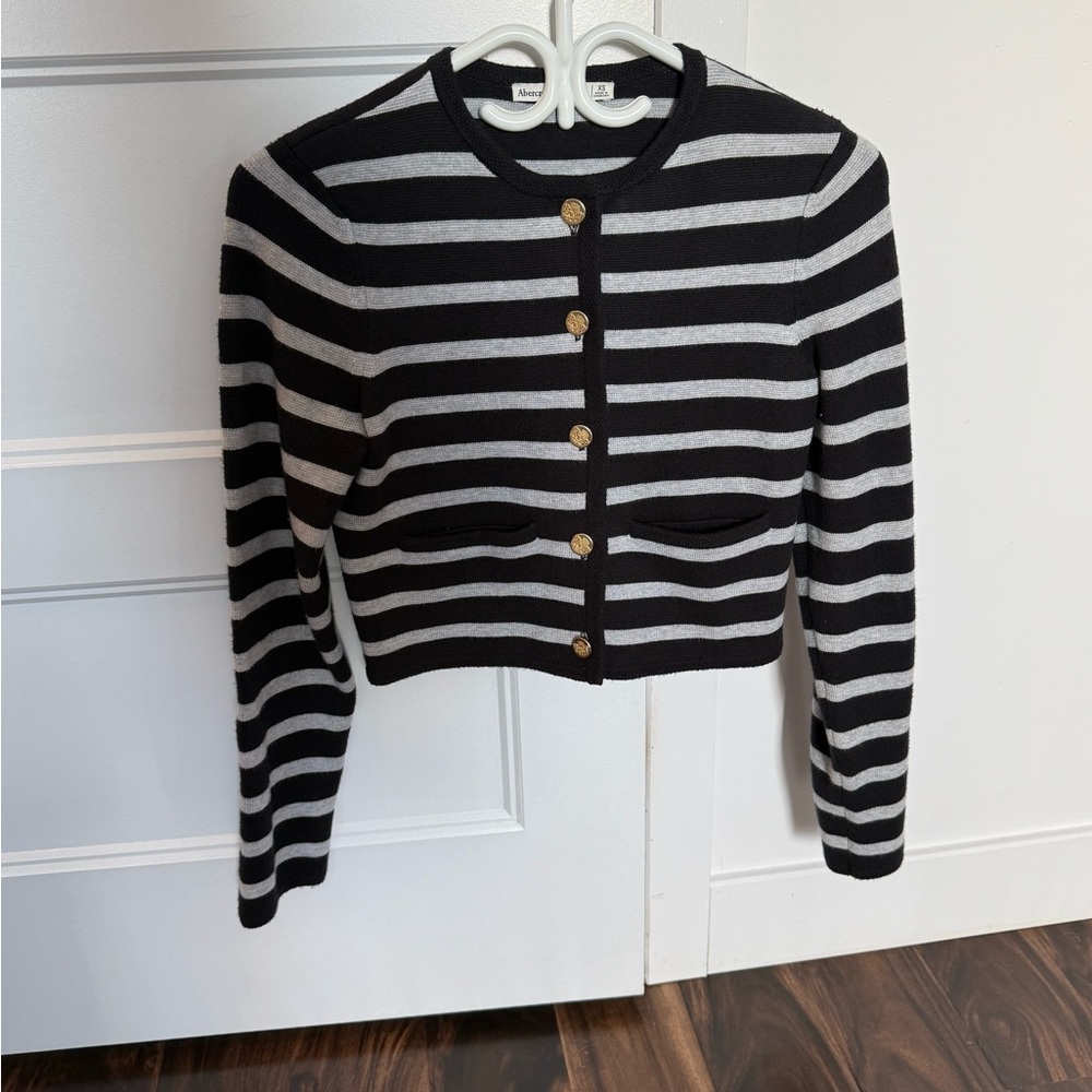 Abercrombie & Fitch Black and Gray Striped Cardigan